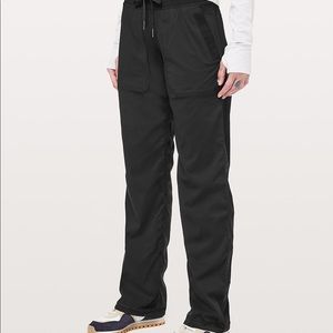 LIKE NEW Lululemon Dance Studio Pant III